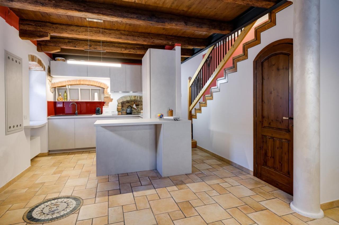 Ca' Gremal - Casa Vacanze Tra Le Colline Del Garda - Calmasino Di Bardolino Exteriör bild