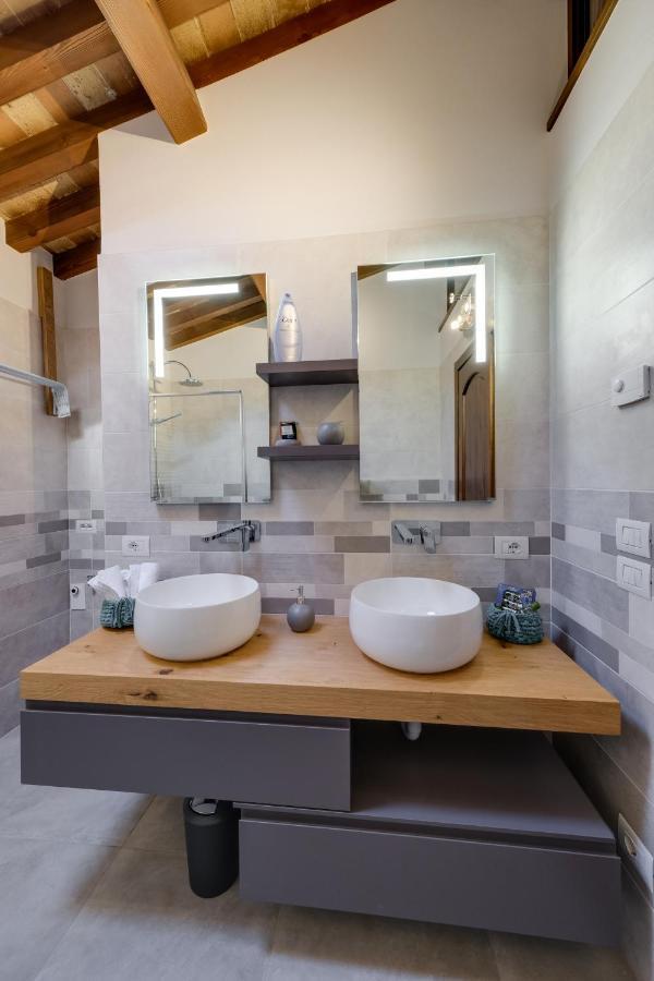 Ca' Gremal - Casa Vacanze Tra Le Colline Del Garda - Calmasino Di Bardolino Exteriör bild
